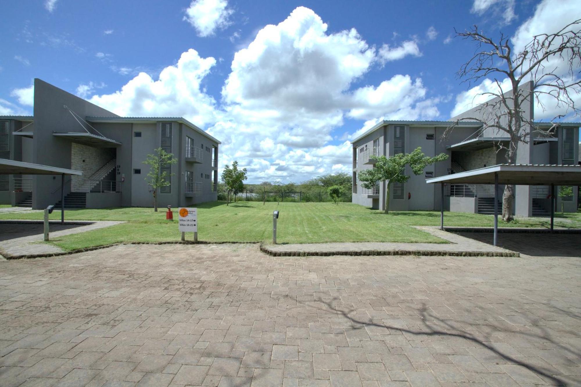 Sandpiper Villas Chobe Касане Экстерьер фото