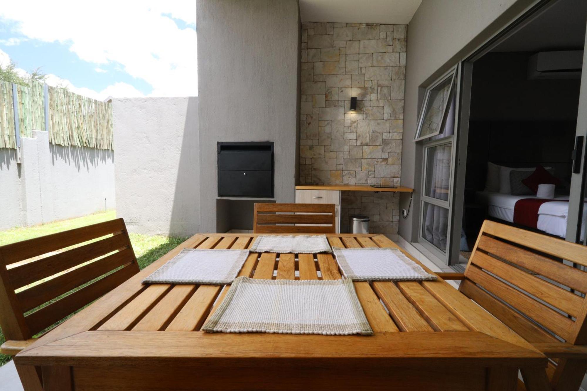 Sandpiper Villas Chobe Касане Экстерьер фото
